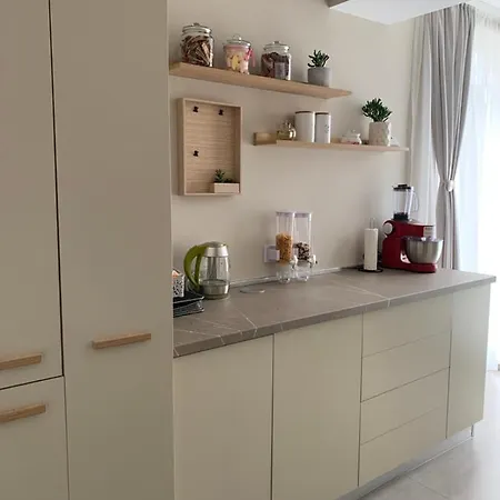 Anda Apartment *